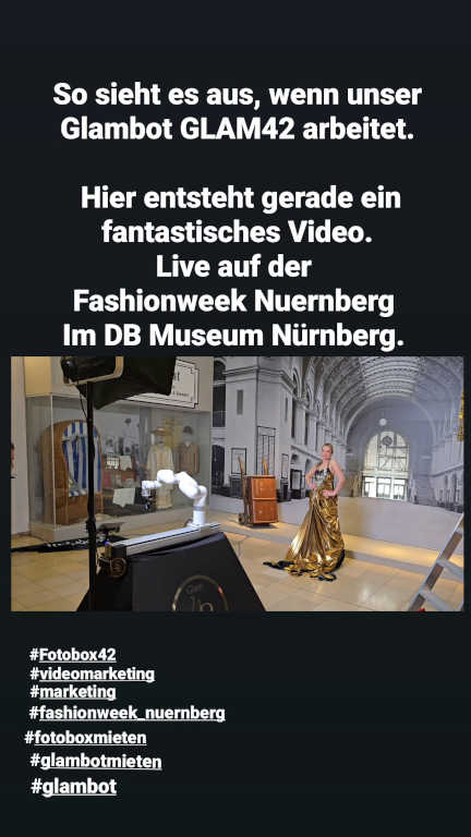 Glambot GLAM42 auf der Fashion Week Nürnberg bei der Arbeit